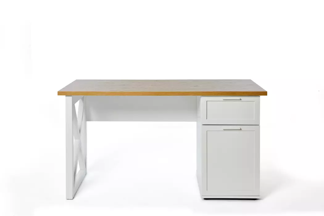 Schreibtisch 96CM2 / Chalet D 140