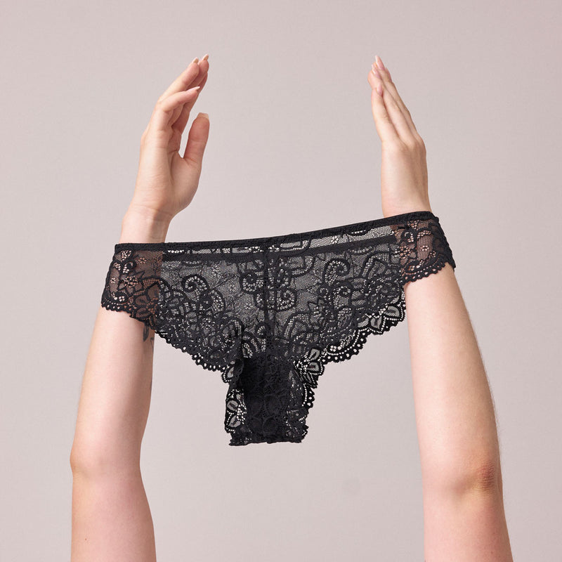 Brazilian Slips aus Spitze Grau