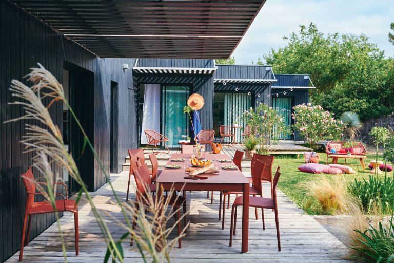 Fermob Ribambelle tuintafel XL 149/299x100 Nutmeg