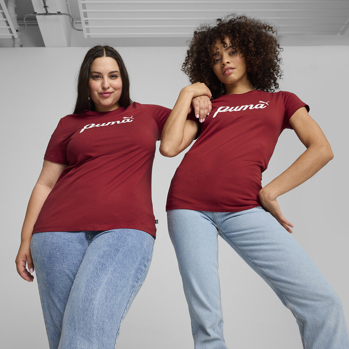 PUMA<br>Camiseta Essentials Script