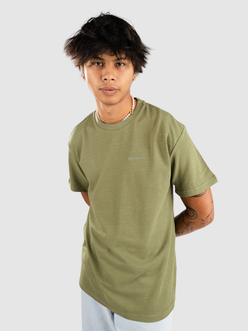 Anerkjendt Akkikki Structure T-Shirt olivine