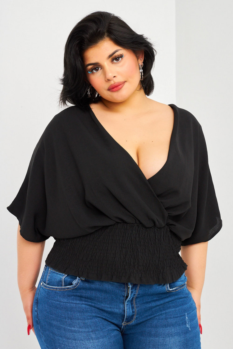 Blouse noire croisée manches courtes