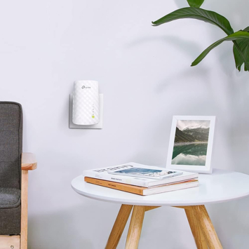 TP-Link WIFI range extender RE200 AC750