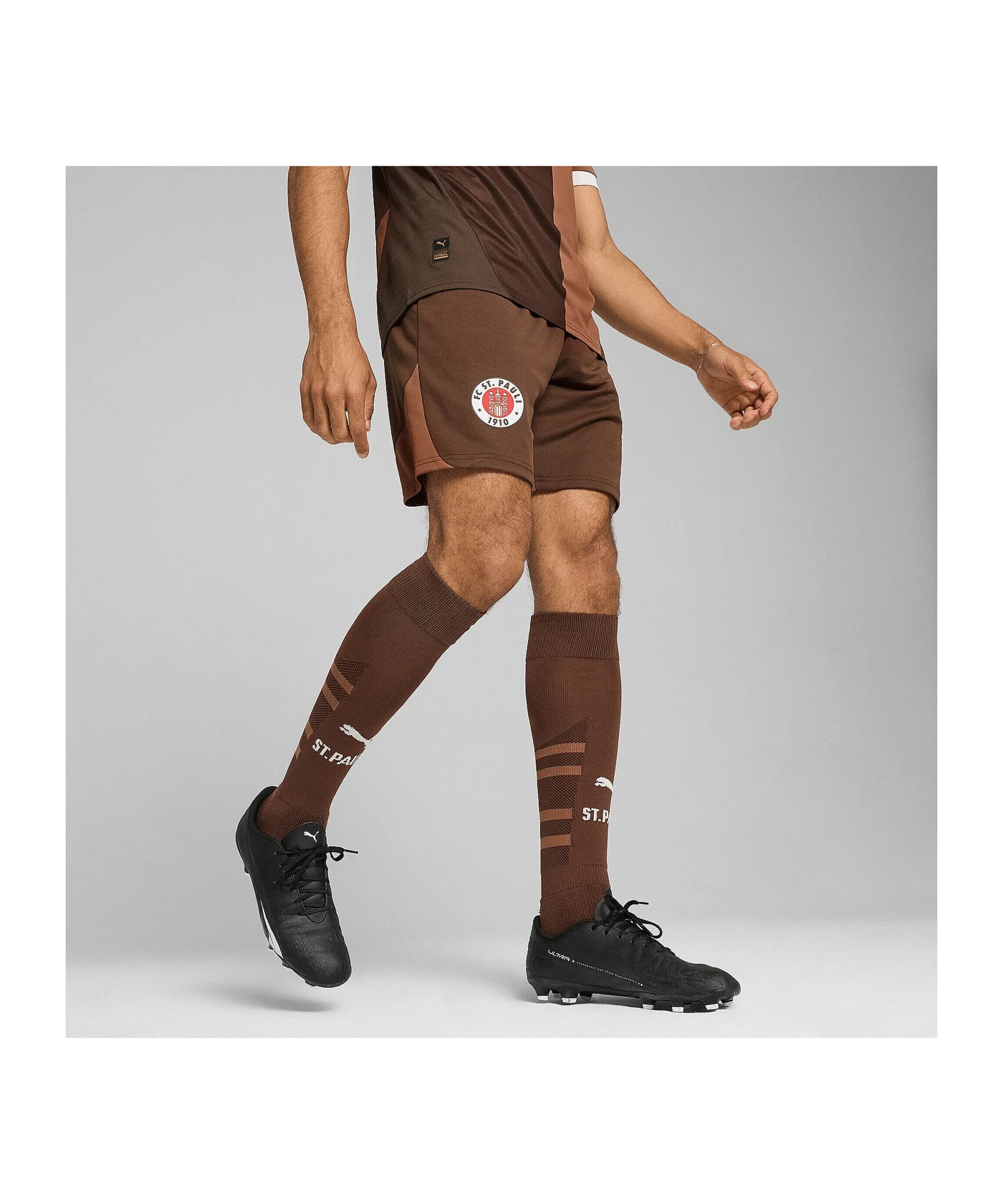 PUMA FC St. Pauli Short Home 2024/2025 Braun F01