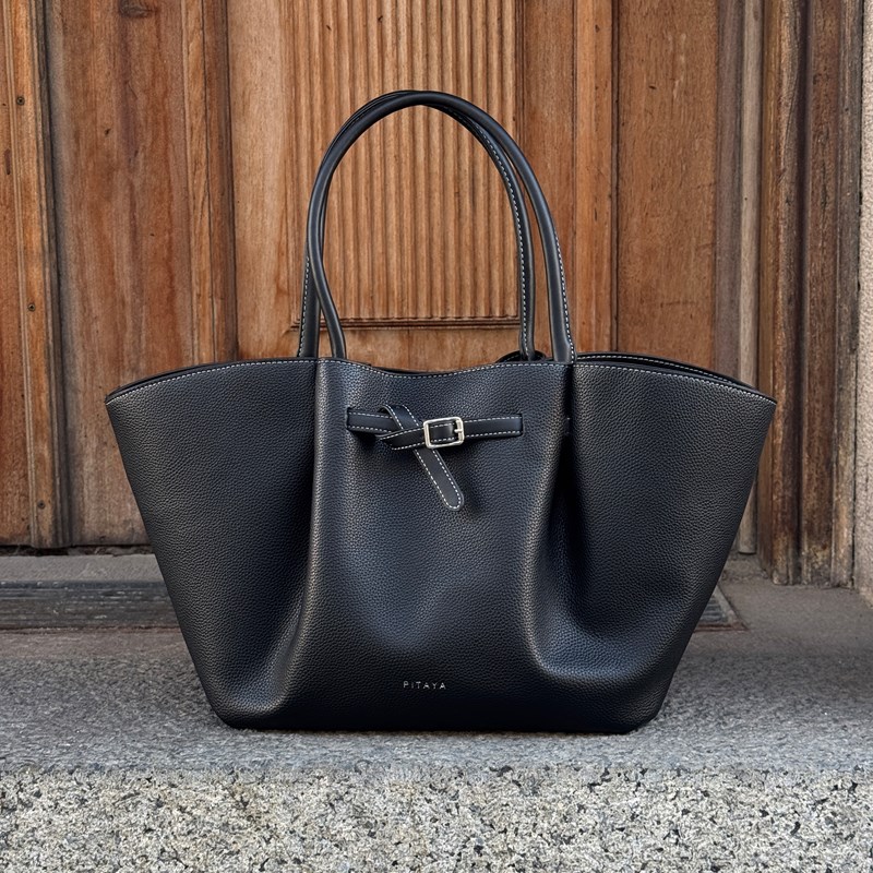 PITAYA<br>Skuldertaske Olivia