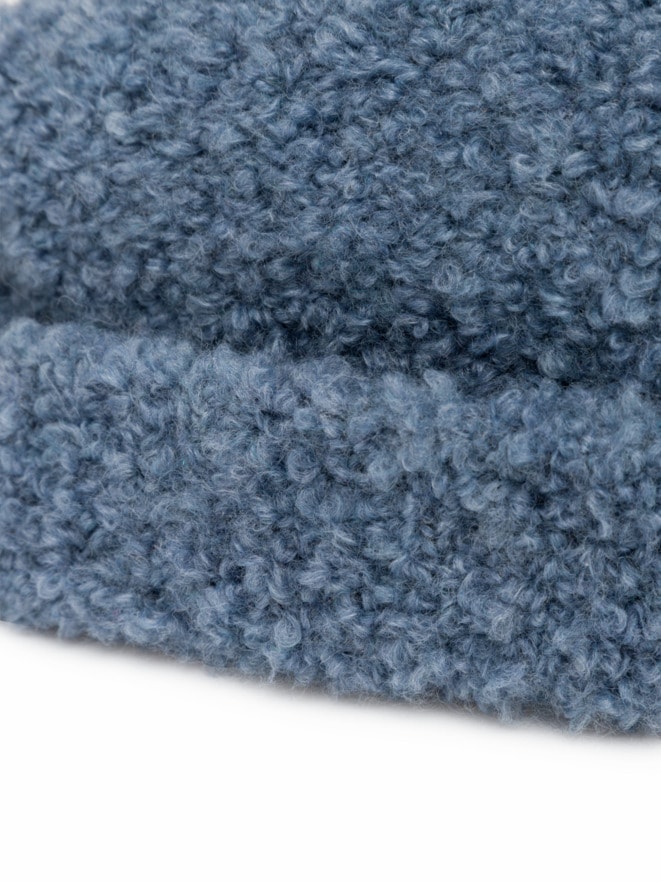 Boucle Strickmütze