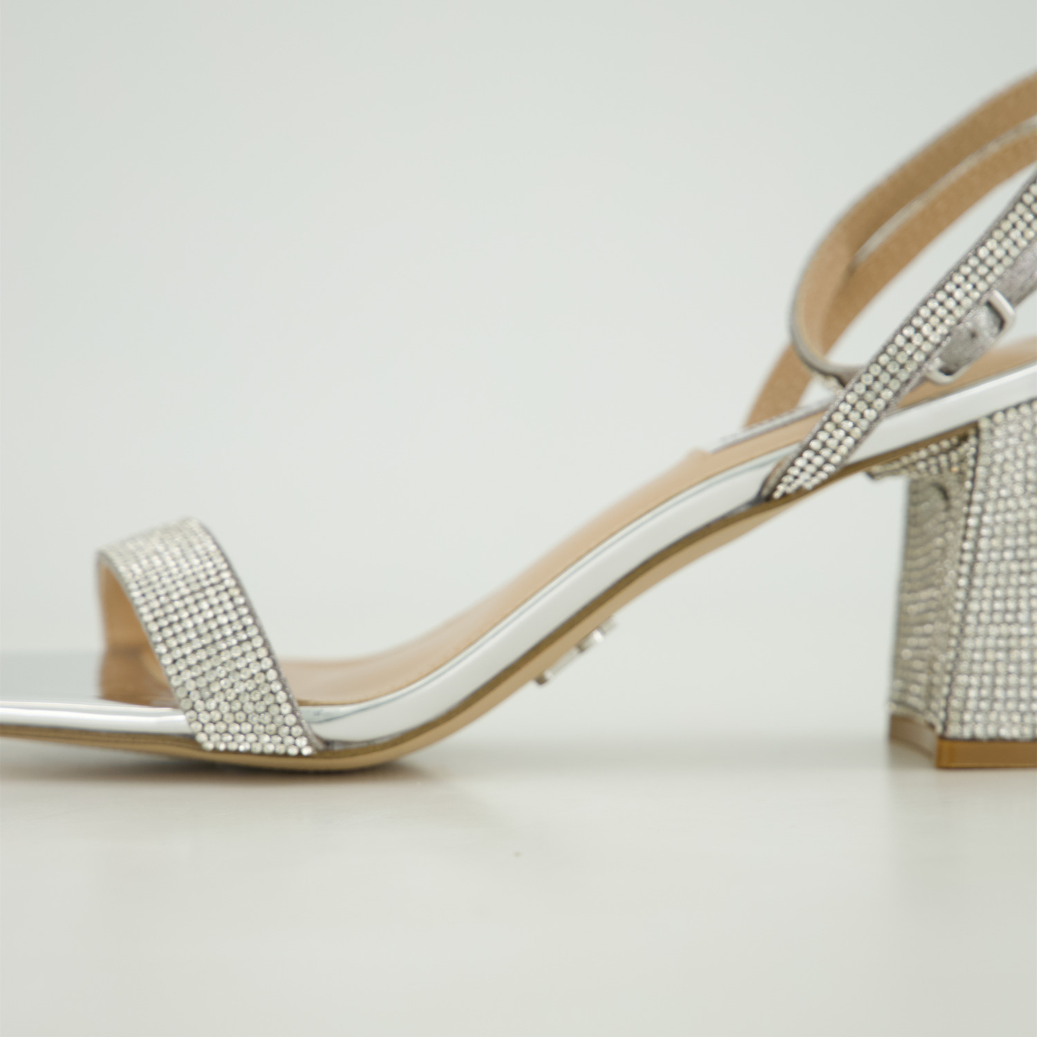 Steve Madden Luxe-R