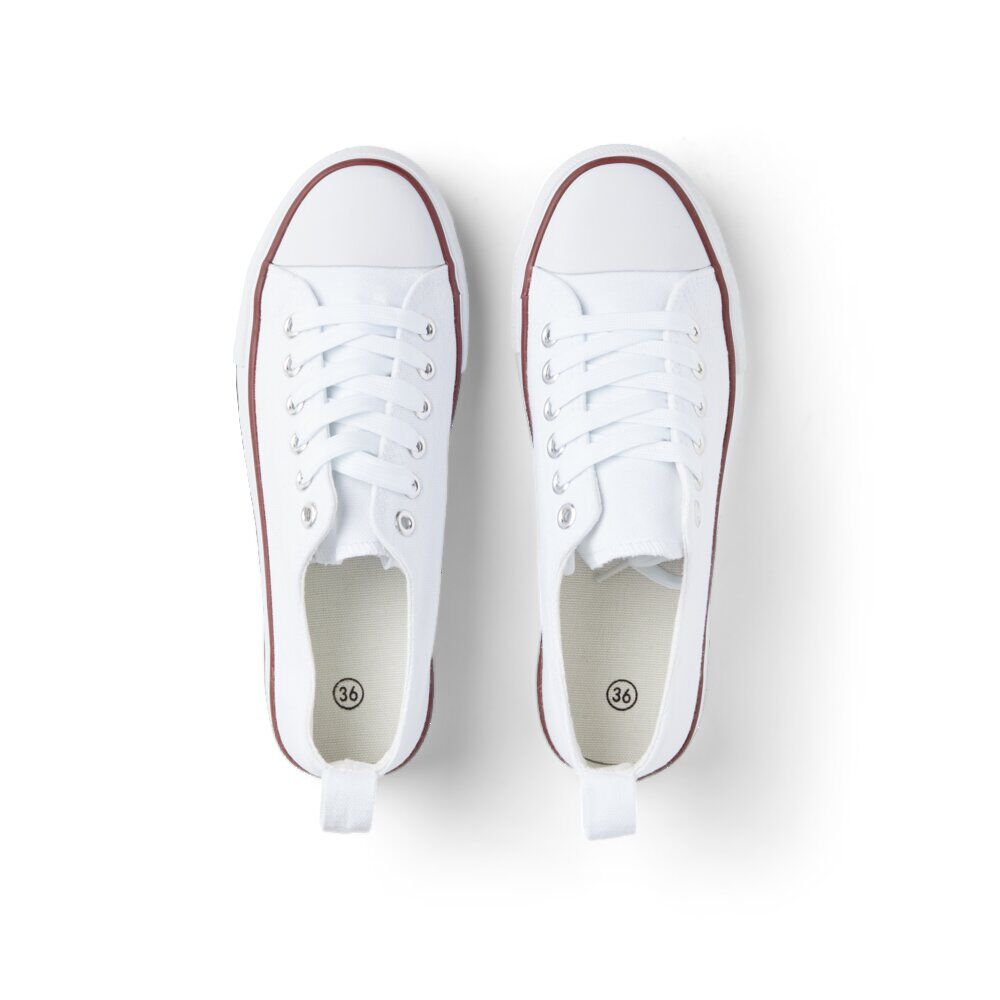 Chaussures toiles femme T36 à 40 blanches