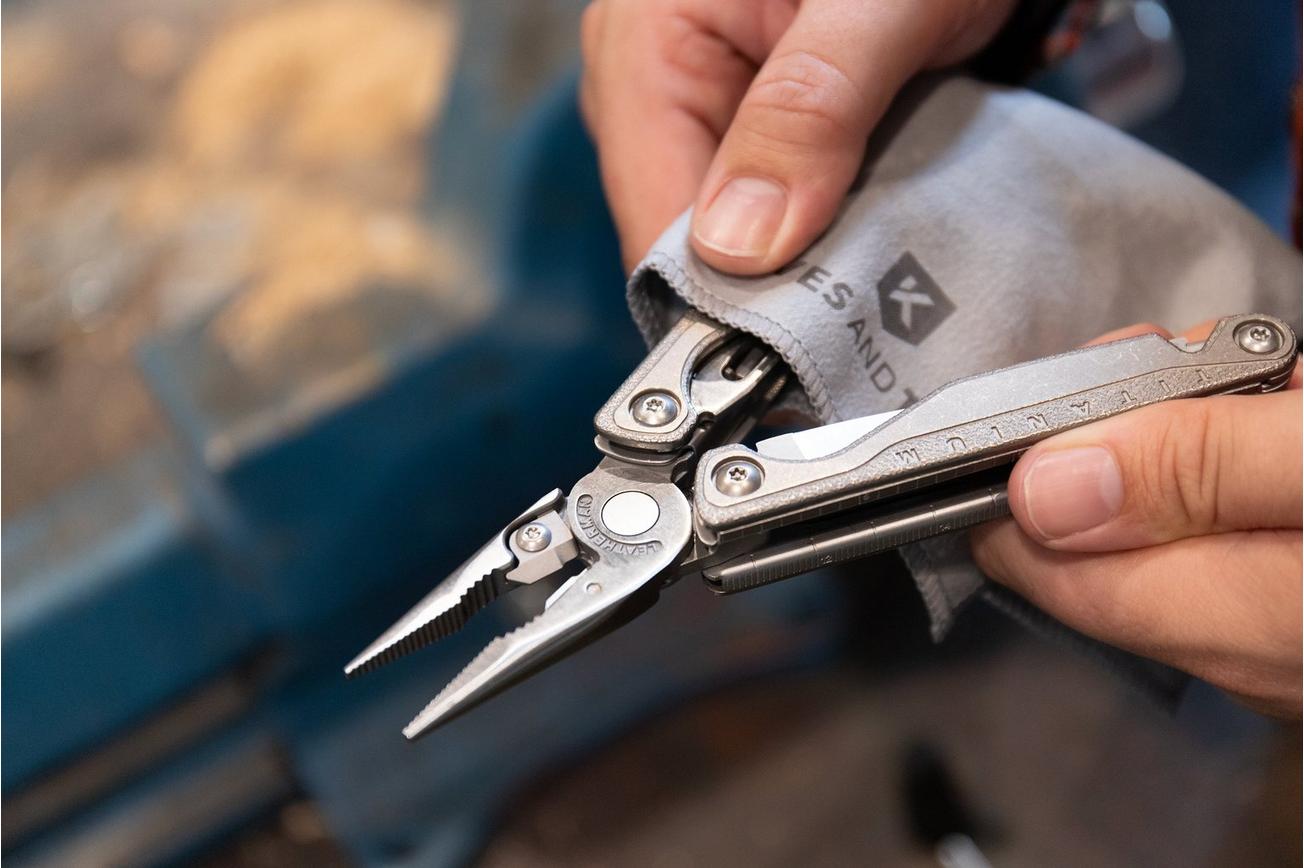 Knivesandtools #EveryDayCloth, microvezeldoekje