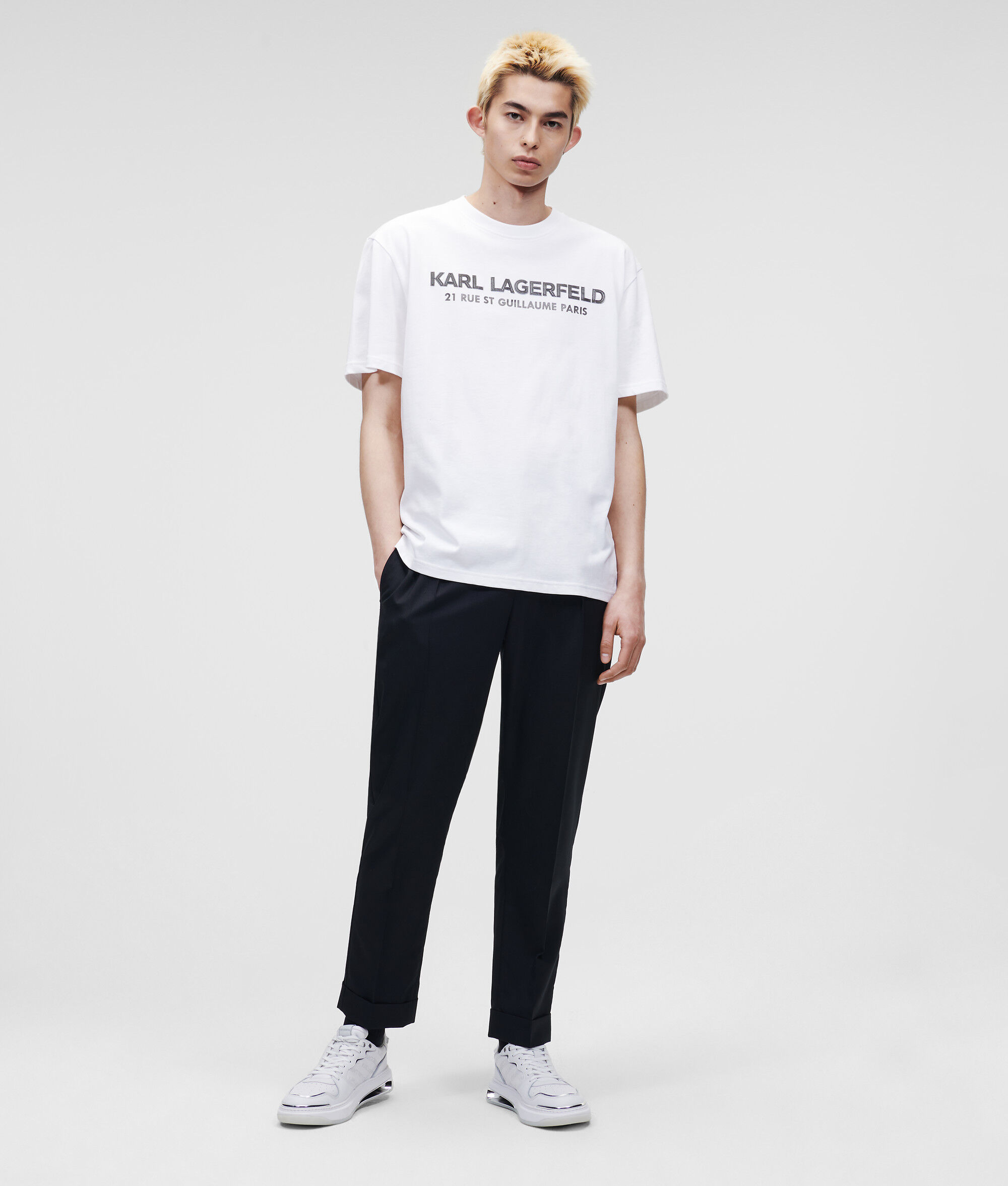 T-SHIRT EN SIMILI-CUIR AVEC LOGO KARL