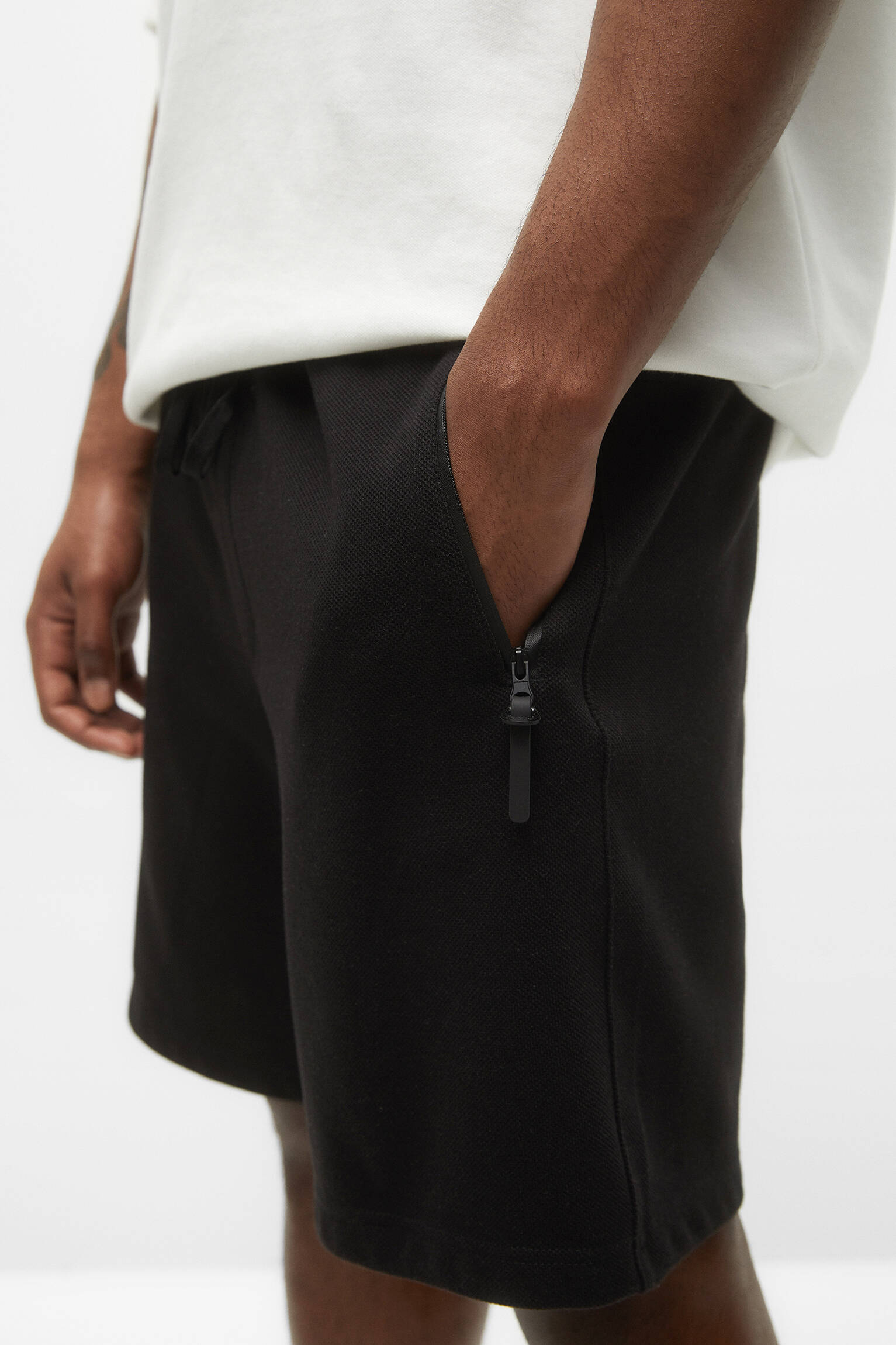 BERMUDA JOGGER CALÇA PIQUÉ - PRETA