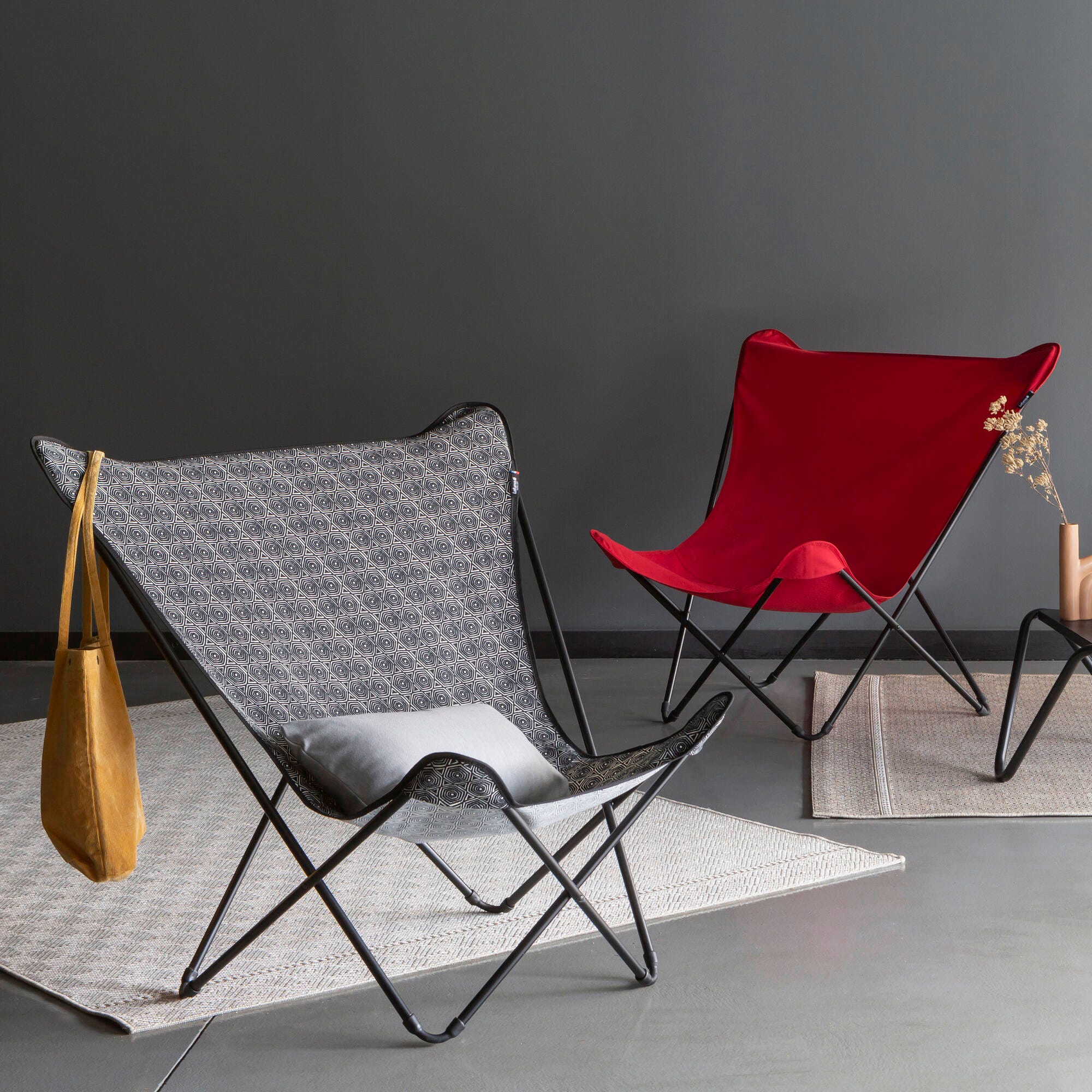 Breiter Butterfly Chair Pop Up XL Airlon Rot Garance
