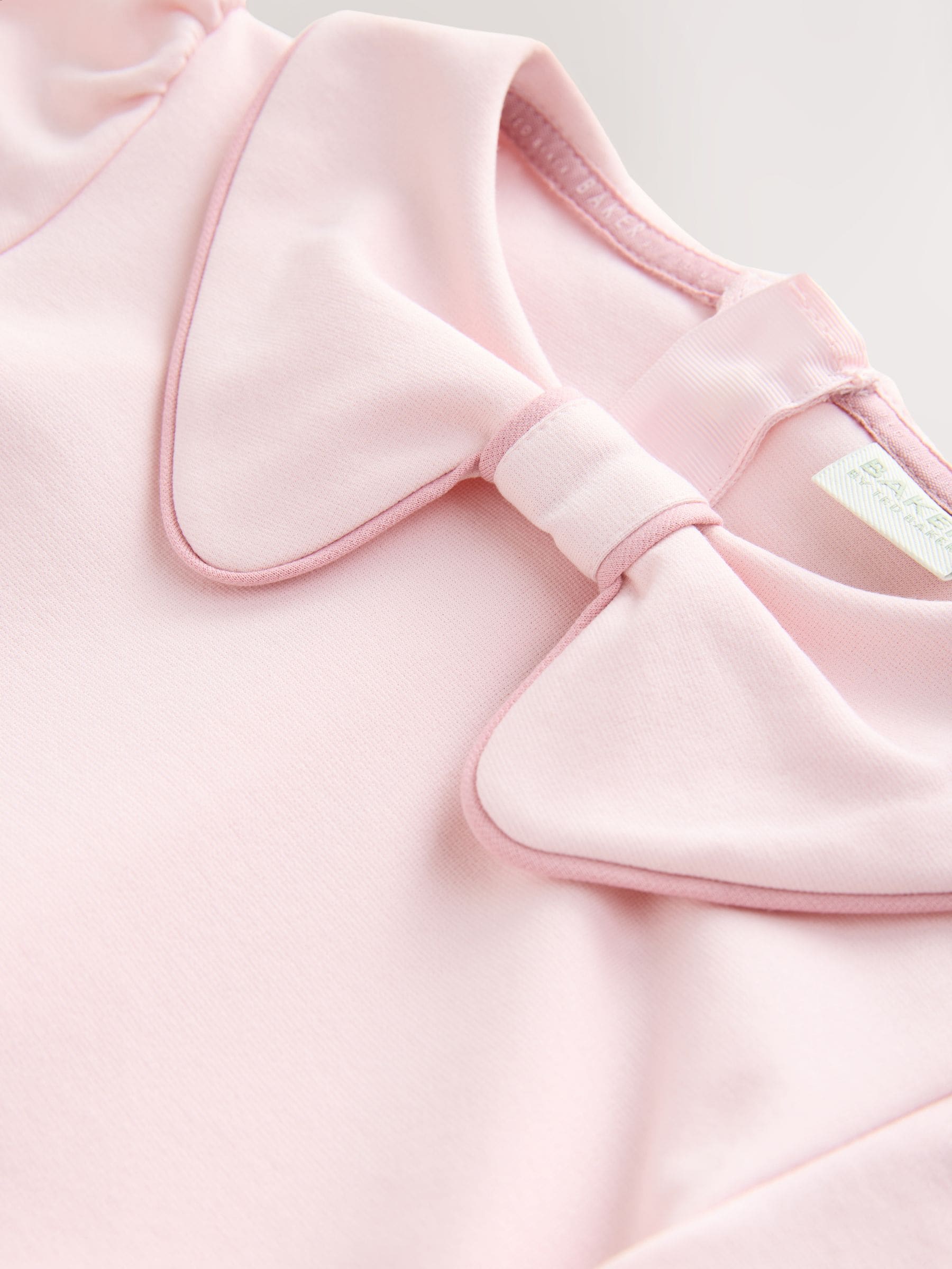 Roze - Baker by Ted Baker Bow Collar Pleated Ponte Dress