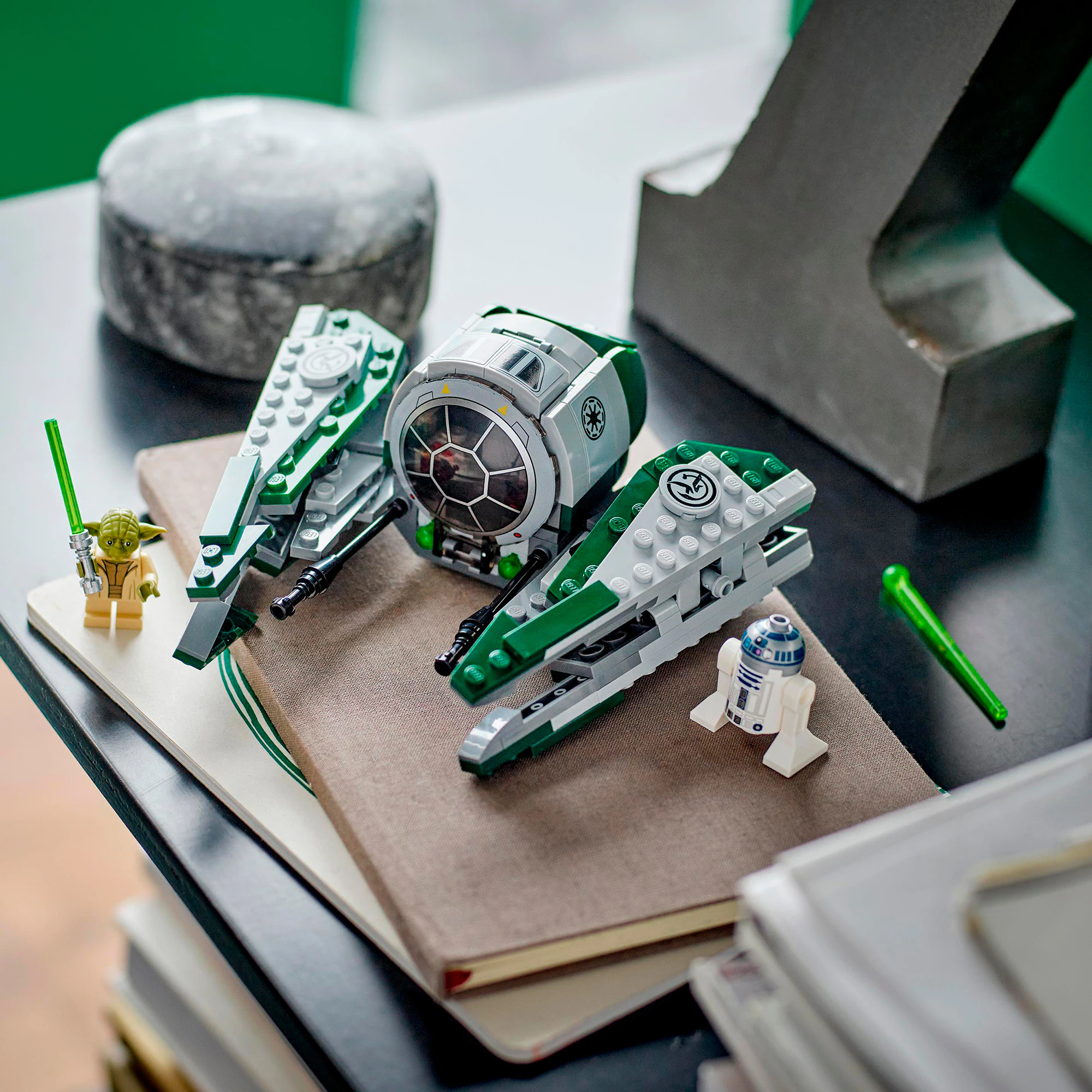 LEGO Konstruktionsspielzeug Star Wars Yodas Jedi Starfighter