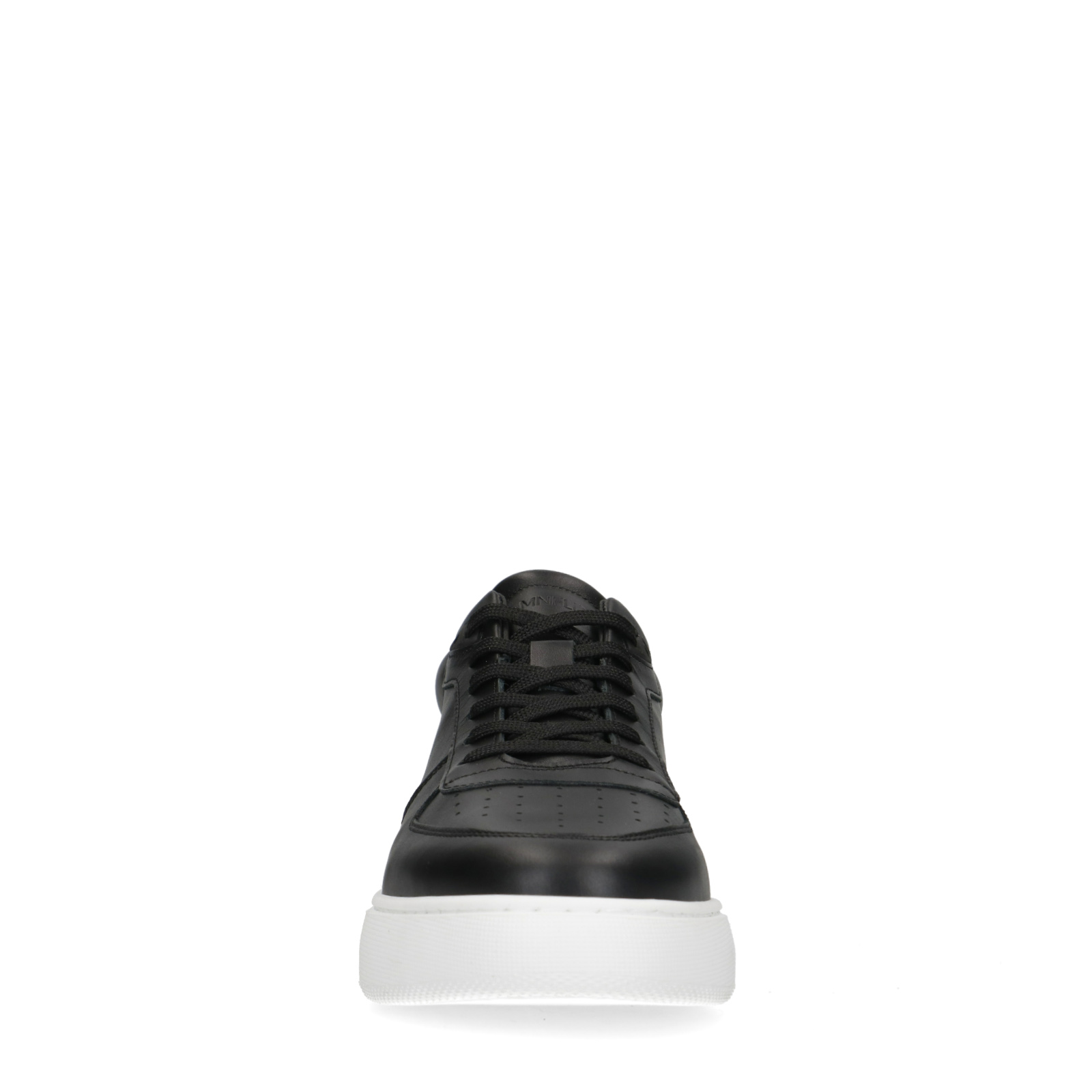 Zwarte leren sneakers