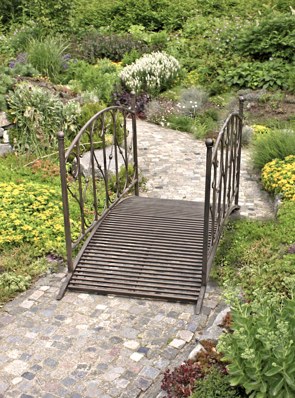 Gartenbrücke DUKONO - mit Geländer