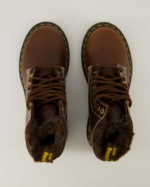 Dr. Martens 1460 Serena Winterstiefel in Braun