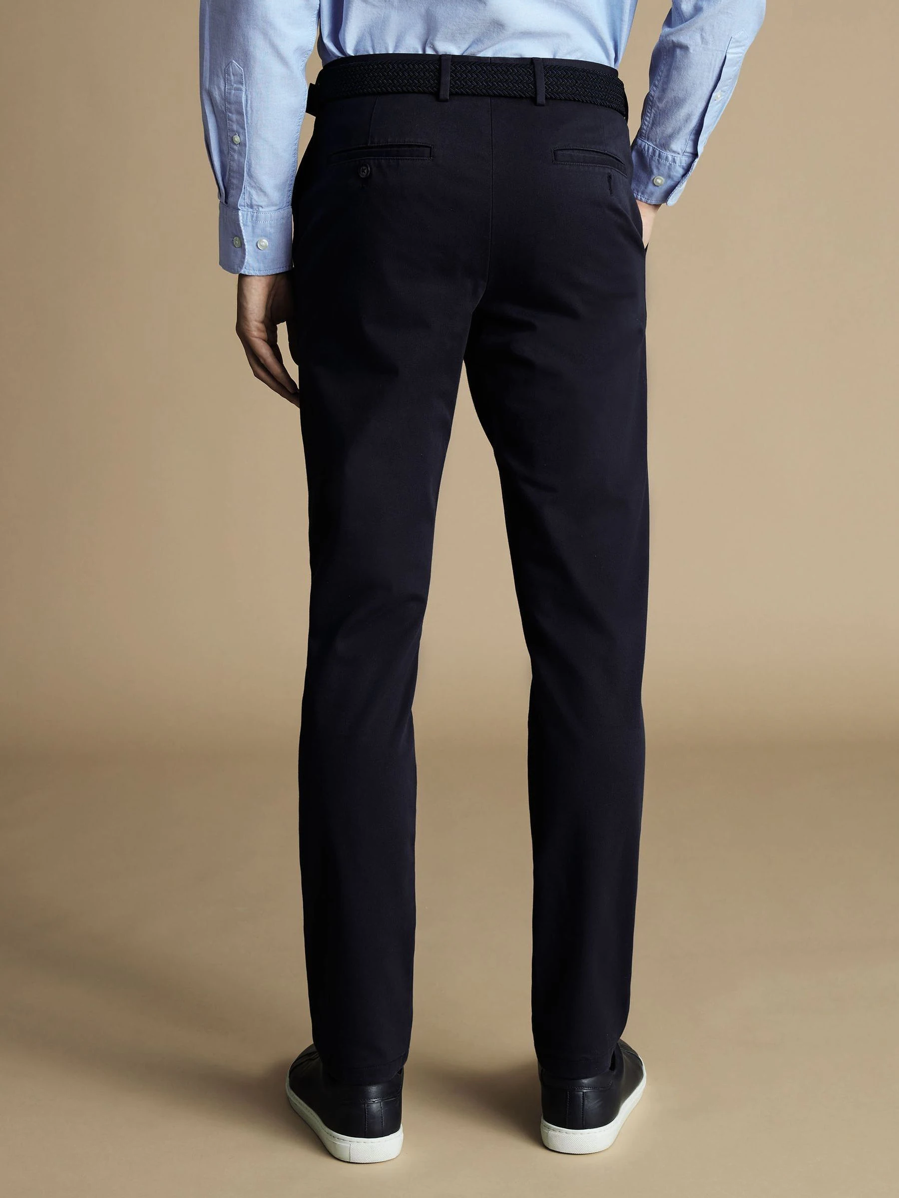 Blauw - Charles Tyrwhitt - Ultimate strijkvrije French chino met klassieke pasvorm