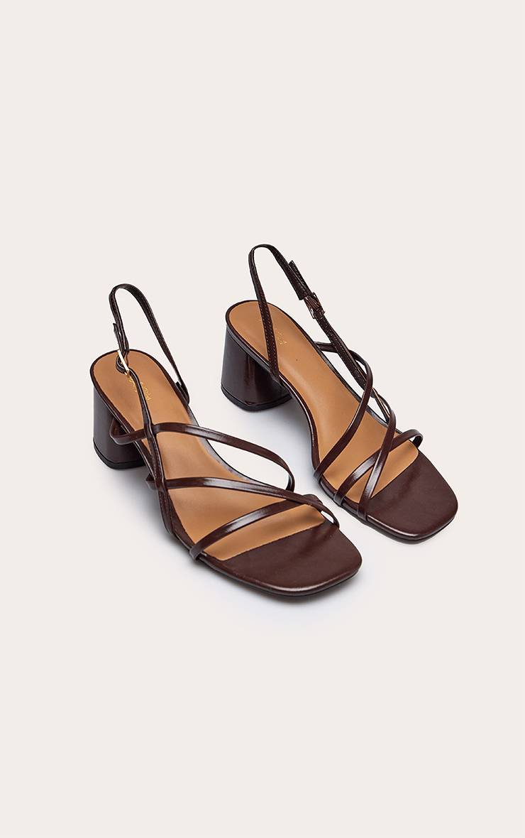 Chocolat Sandale À Talons Carrés Mi-hauts À Brides Métallisées Coupe Large
