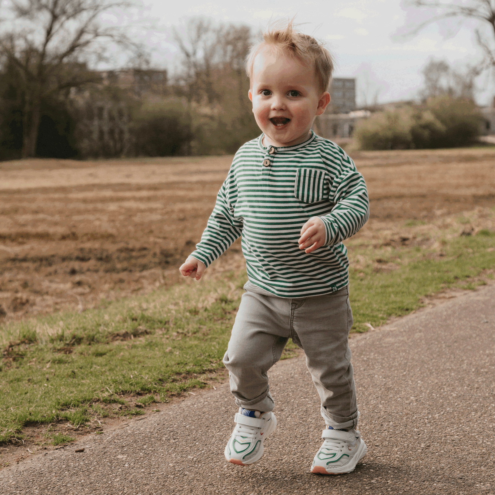 Shoesme sportief wit sneakertje met kleurrijke details  | Sale