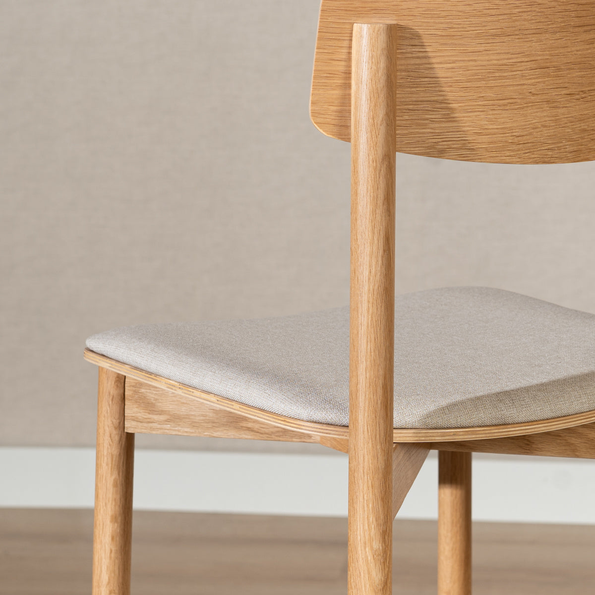 Bronx71 Scandinavische barkruk Inez naturel eiken| off white 70 cm