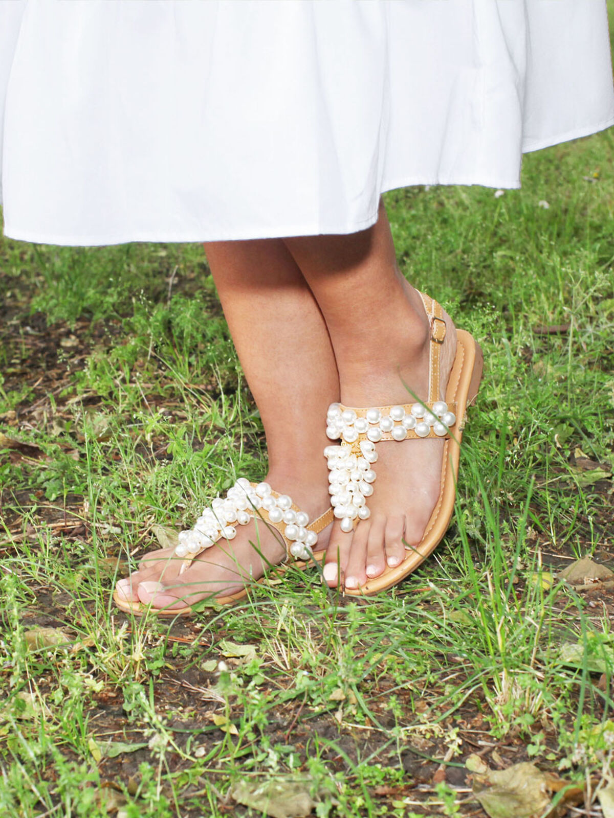 Nu-pieds à perles nacrées- Camel