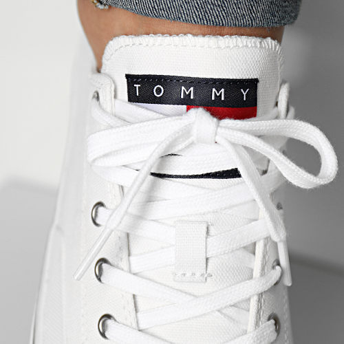 Baskets Skate Canvas 1175 White