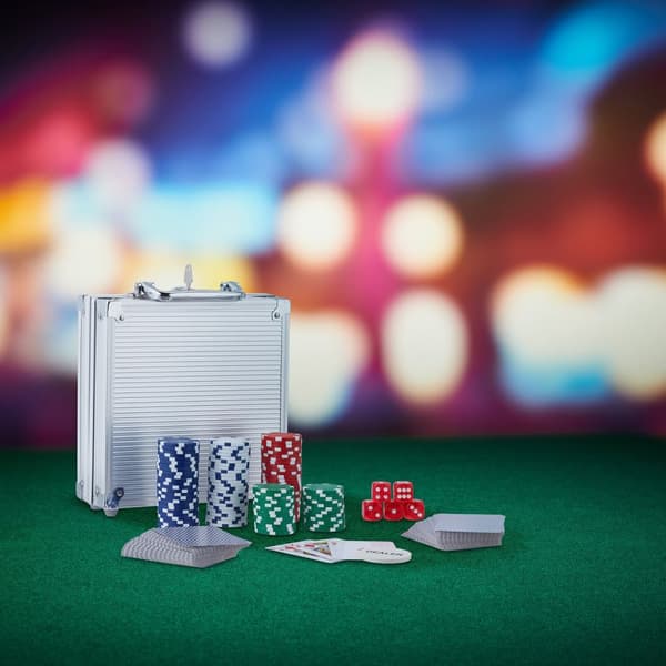 Pokerkoffert med 100 sjetonger