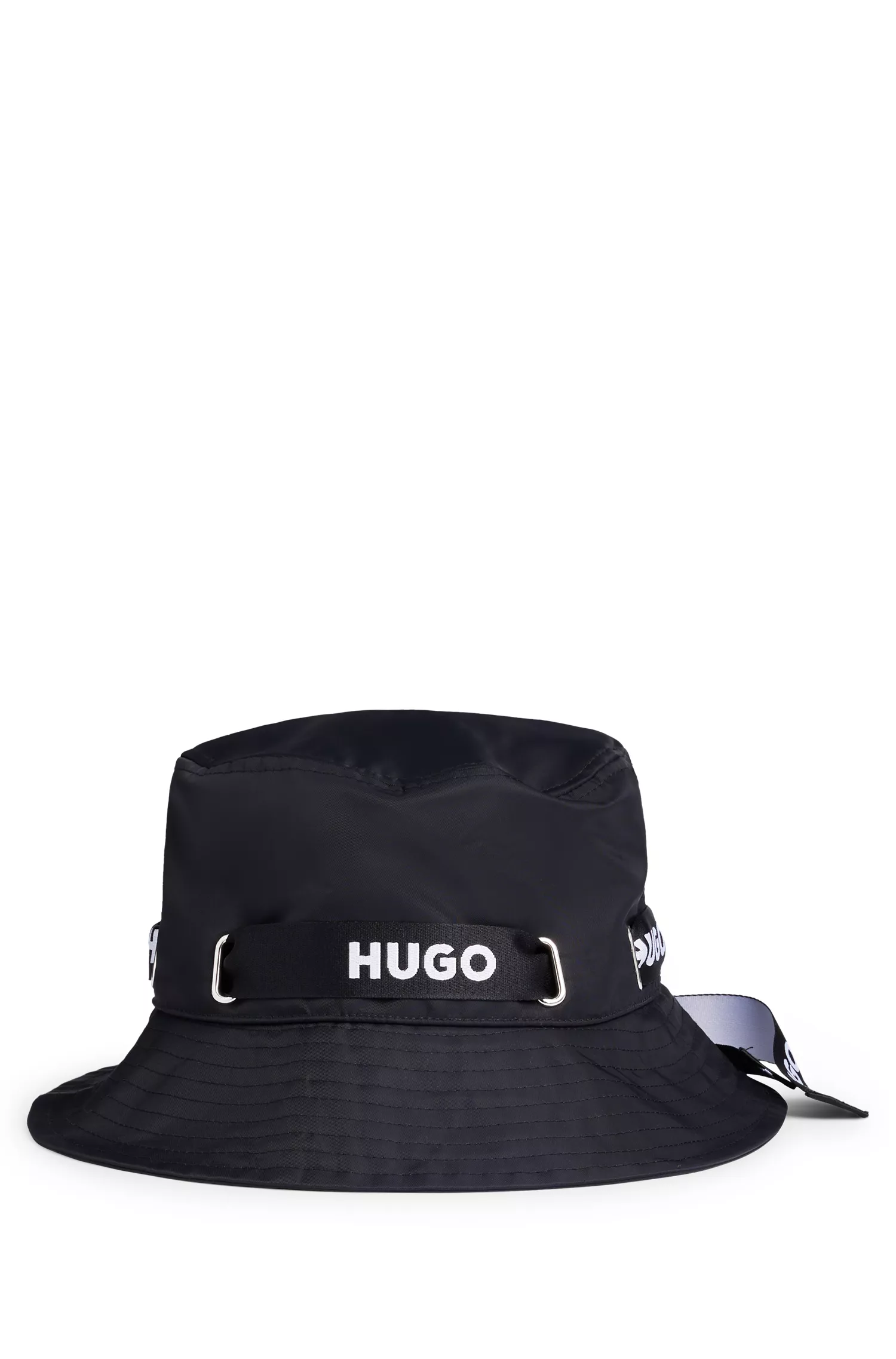 Chapéu bucket HUGO com fita vermelha da marca em nylon impermeável.