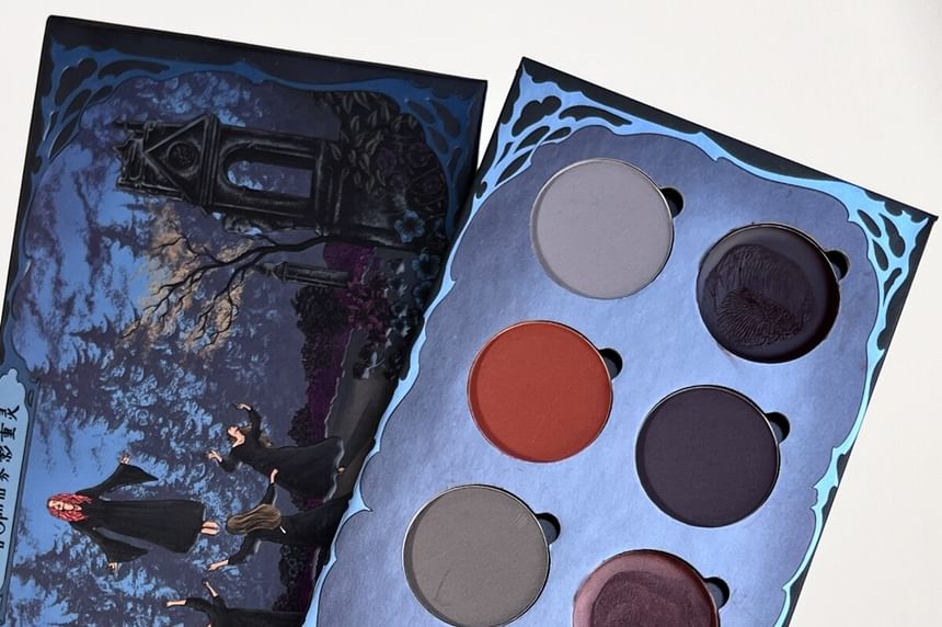 SHELLWE MAKEUP - freya86 Misty Spirit 10 Color Full Matte Eyeshadow Palette