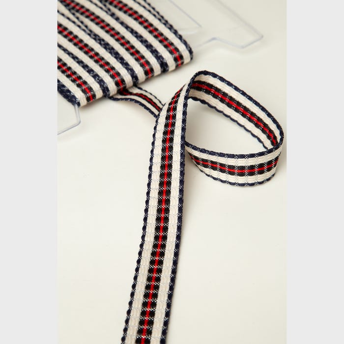 Atelier Veritas-Sierlint met lurex 25mm