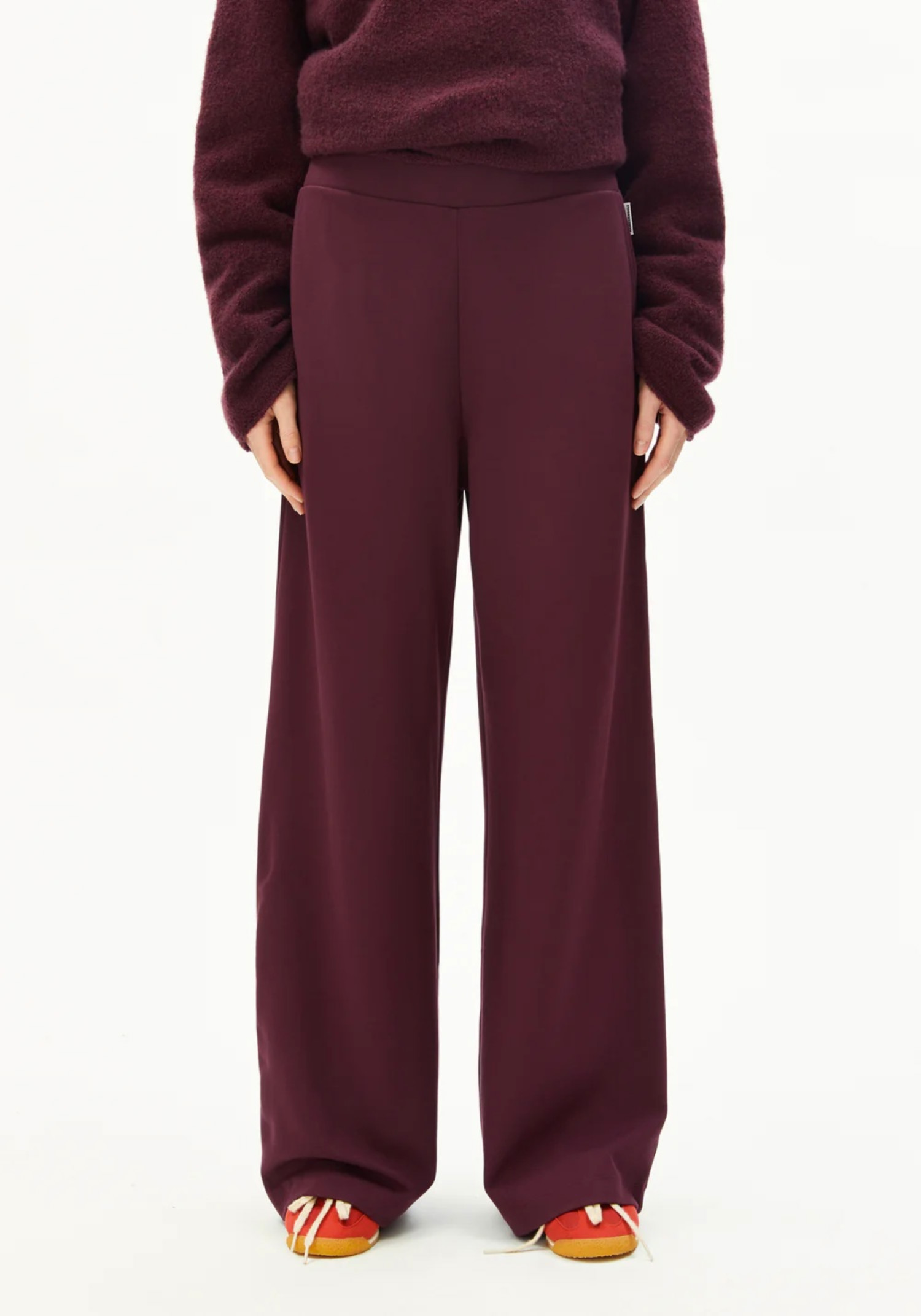 Armedangels Stoffhose Himaari Dark Cranberry
