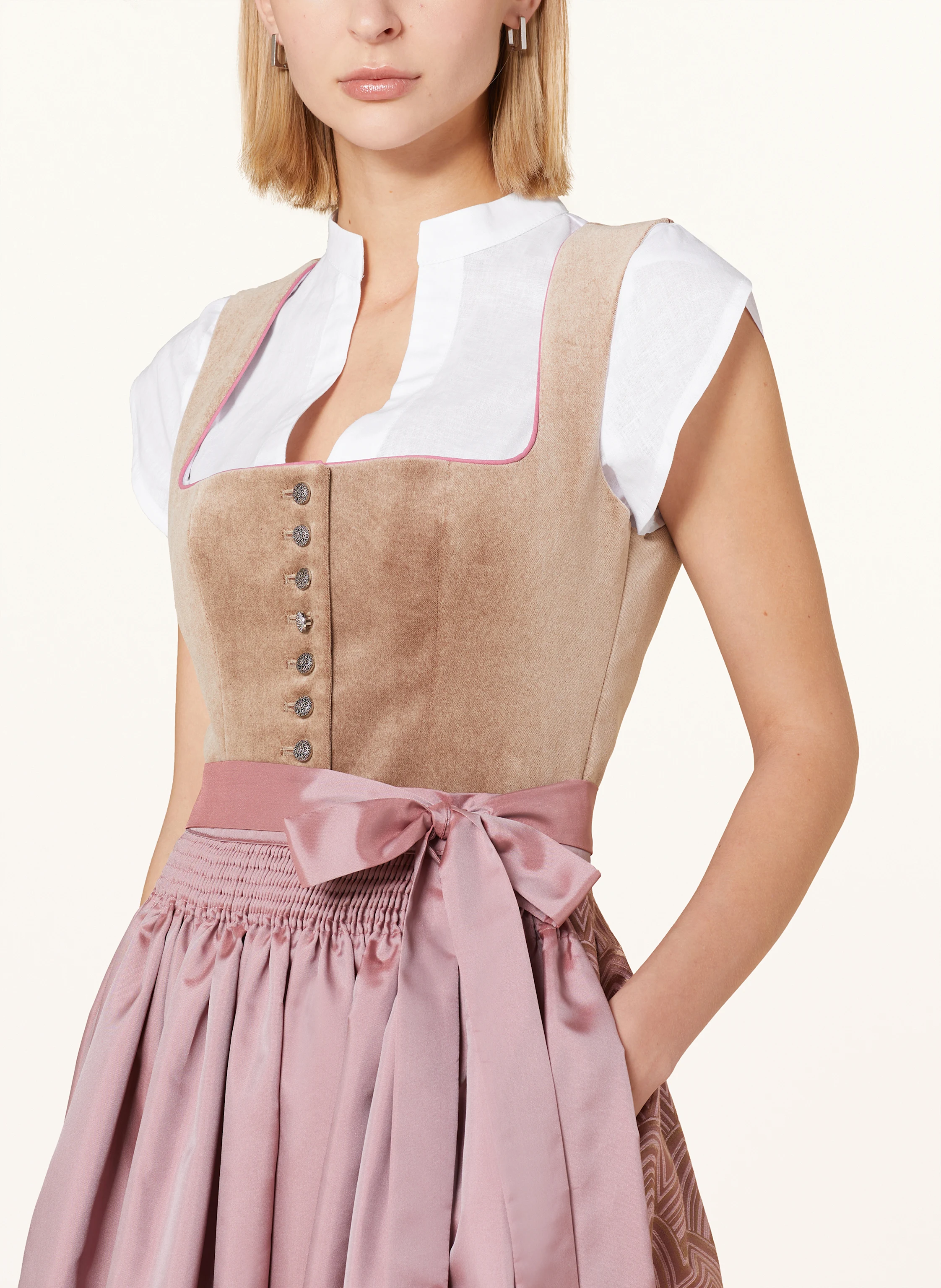 BERWIN & WOLFF Dirndlbluse mit Leinen