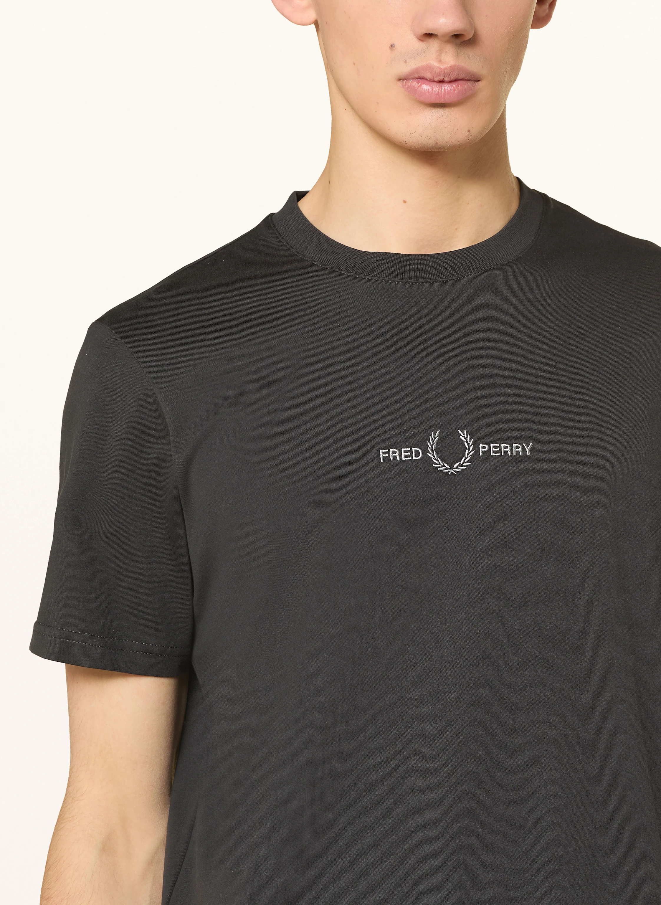 FRED PERRY T-Shirt