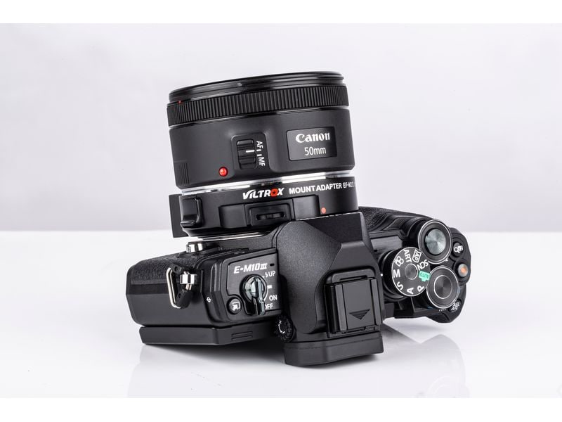 Viltrox Objektiv-Adapter EF-M2 II Kompakter Objektiv-Adapter für das MFT-Bajonett