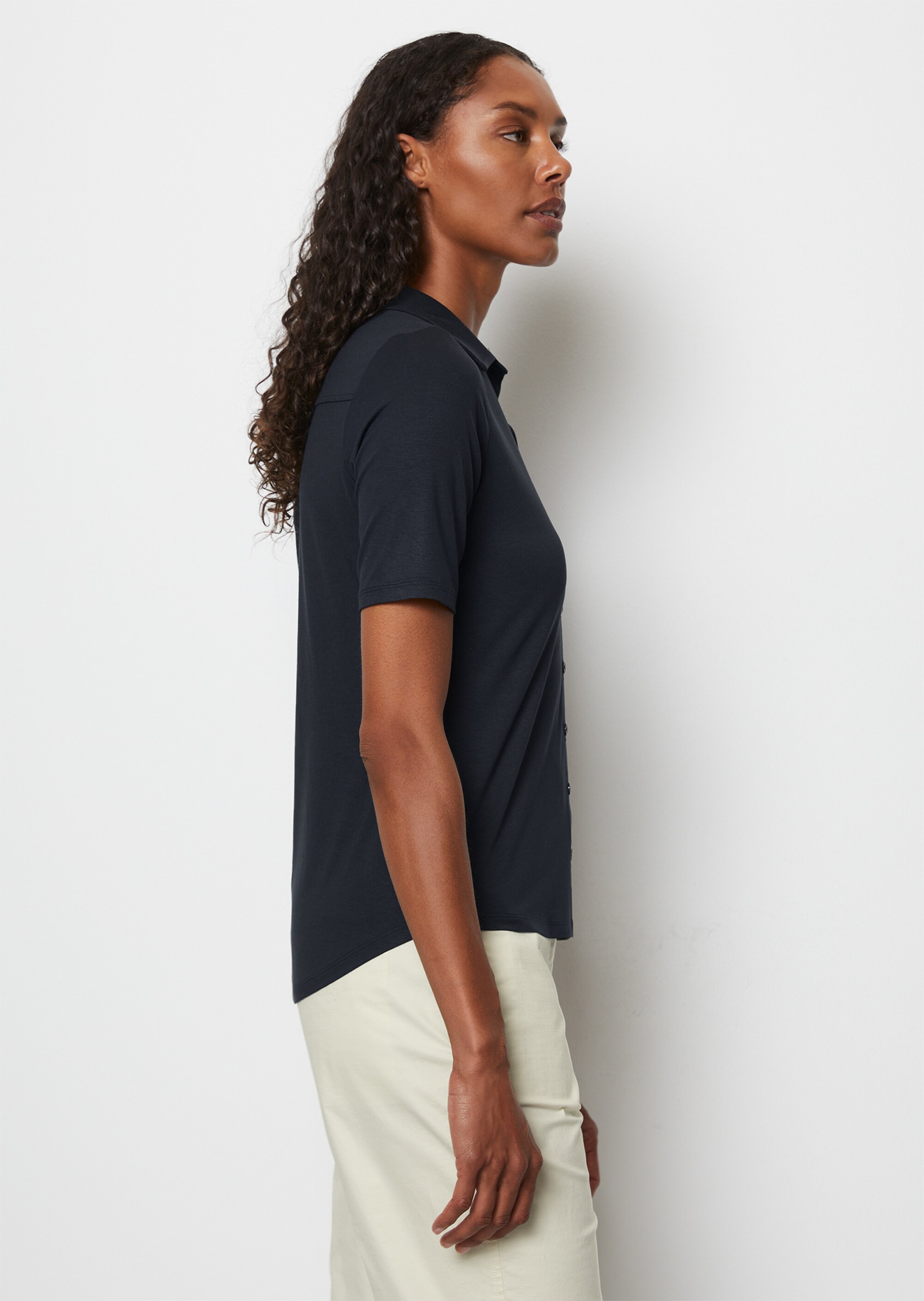 Kurzarm-Jerseybluse aus LENZING™ ECOVERO™