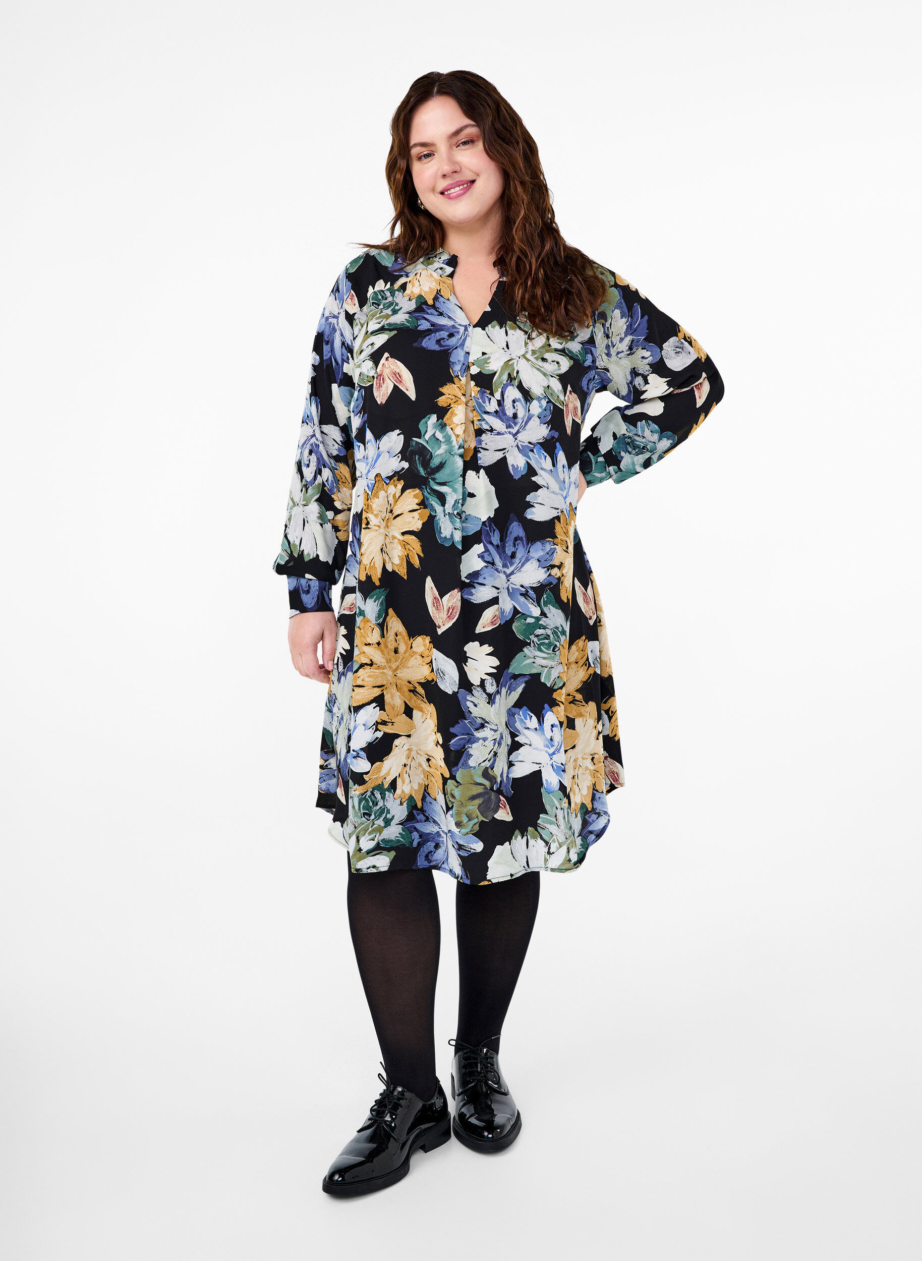 Langærmet kjole med blomsterprint