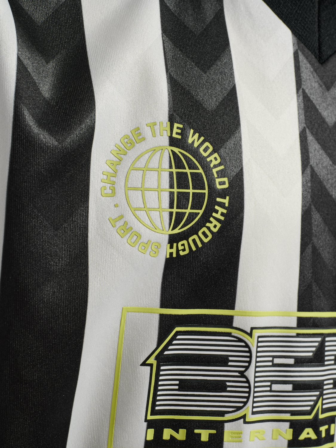 hmlVIGO FOOTBALL T-SHIRT S/S