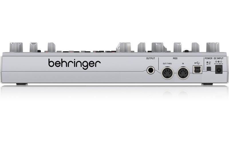 Synthesizer Analog Bass Line TD-3-SR SilberAnaloger Bass Line Synthesizer