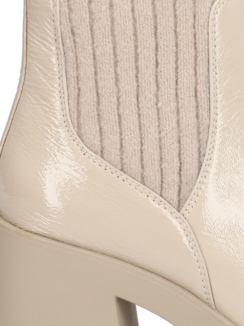 Lackleder Stiefelette