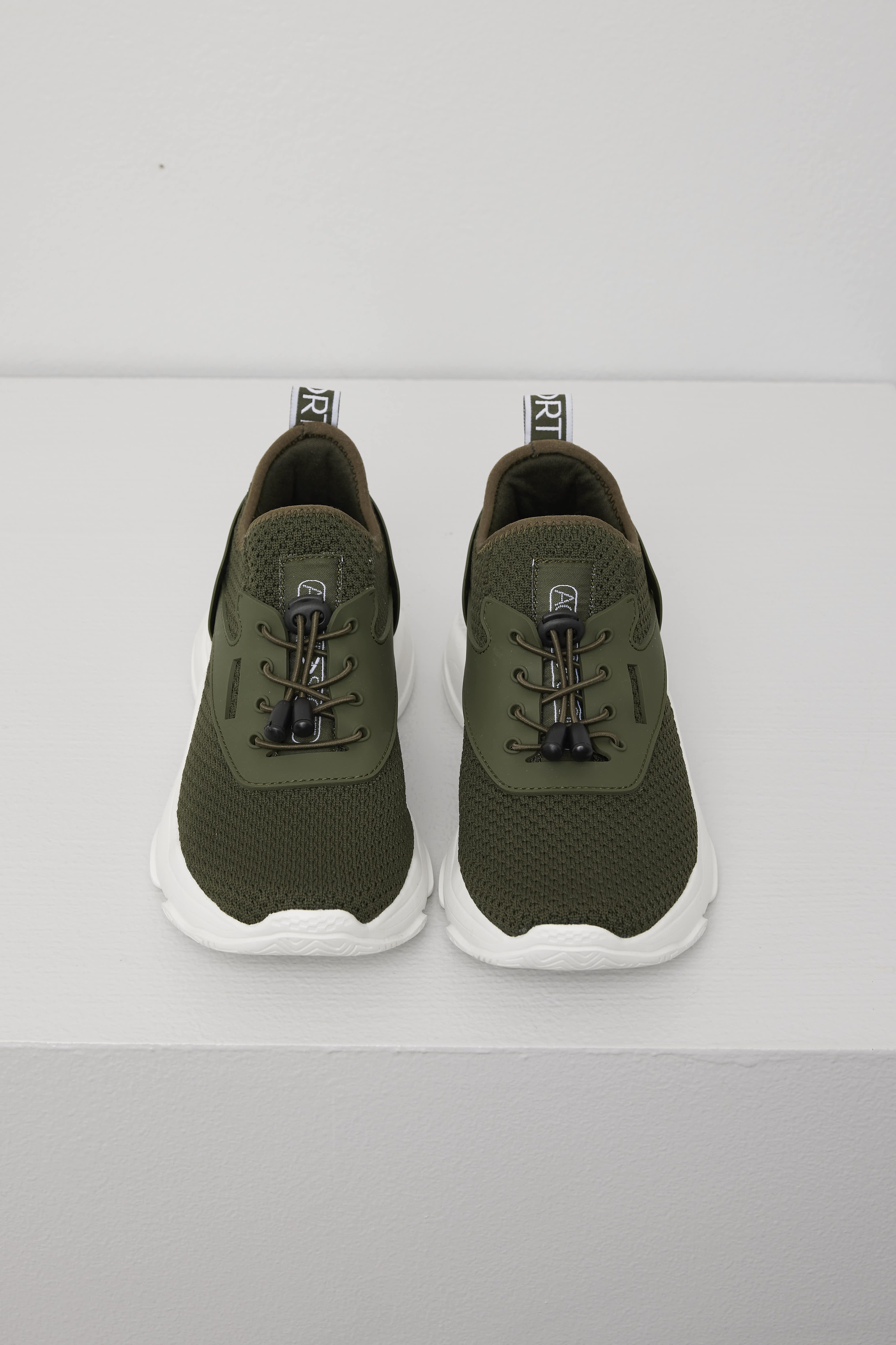 Sanna sneaker