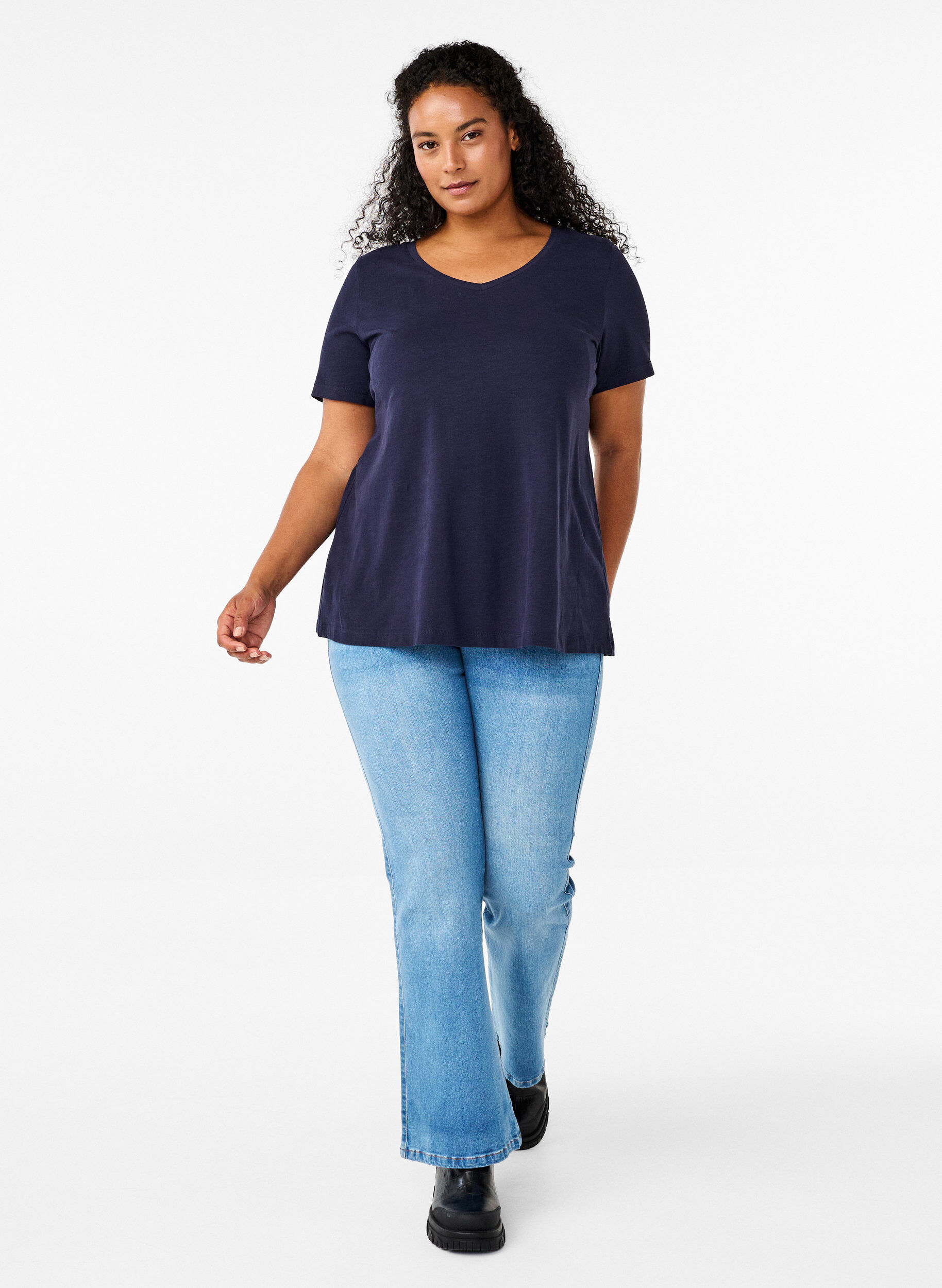 Ellen bootcut jeans med høj talje