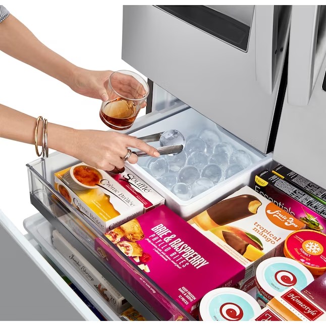 Refrigerador LG Craft Ice Smart com Wi-Fi, 4 portas, 27,8 pés cúbicos, com máquina de gelo dupla (resistente a impressões digitais), certificação ENERGY STAR.