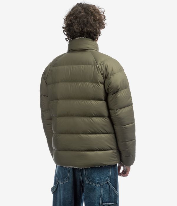 Patagonia Reversible Silent Down Jacke (basin green)