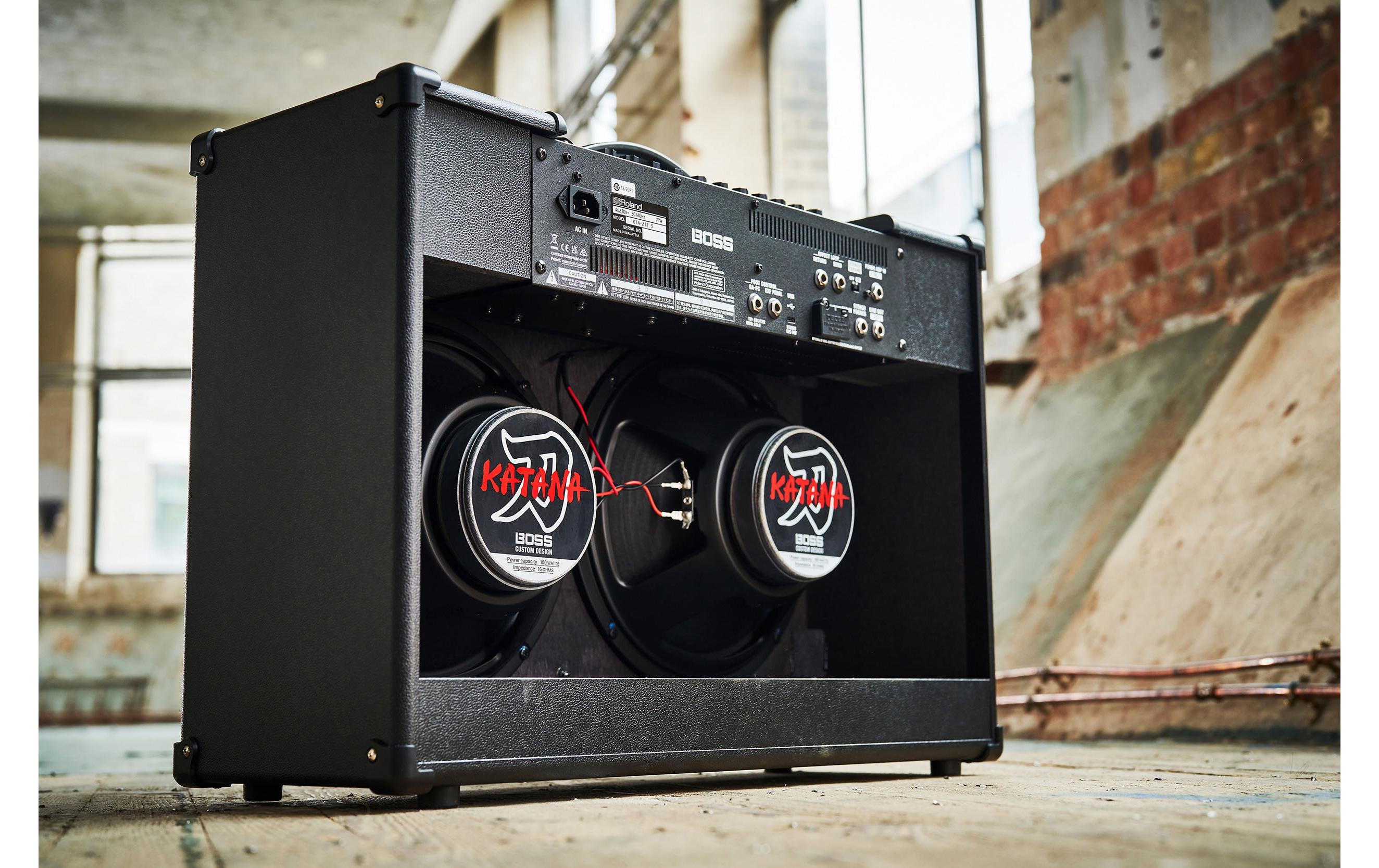 Combo KATANA-100/212 GEN 3<br>2 x 12 Modelling Combo Verstärker für E-Gitarre
