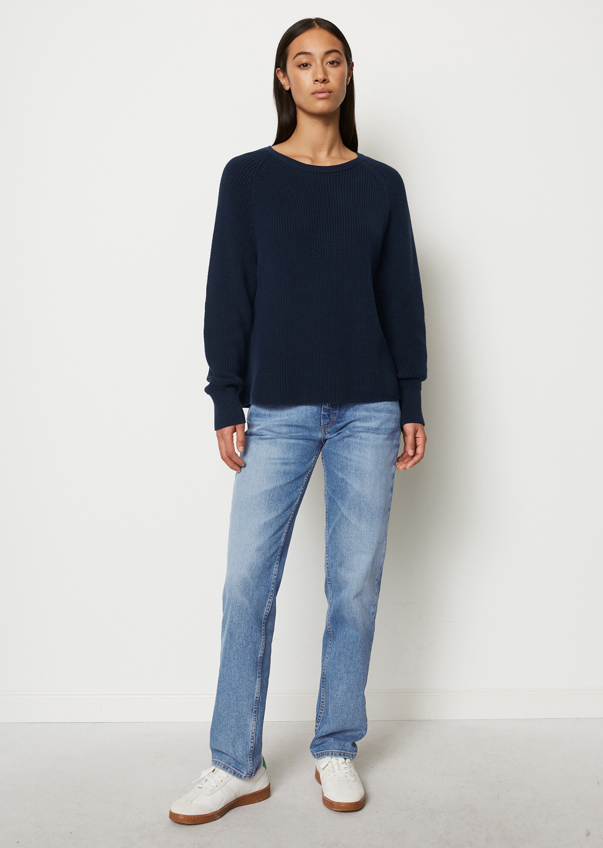 Rundhals-Strickpullover slightly cropped aus Heavy-Weight-Organic-Cotton