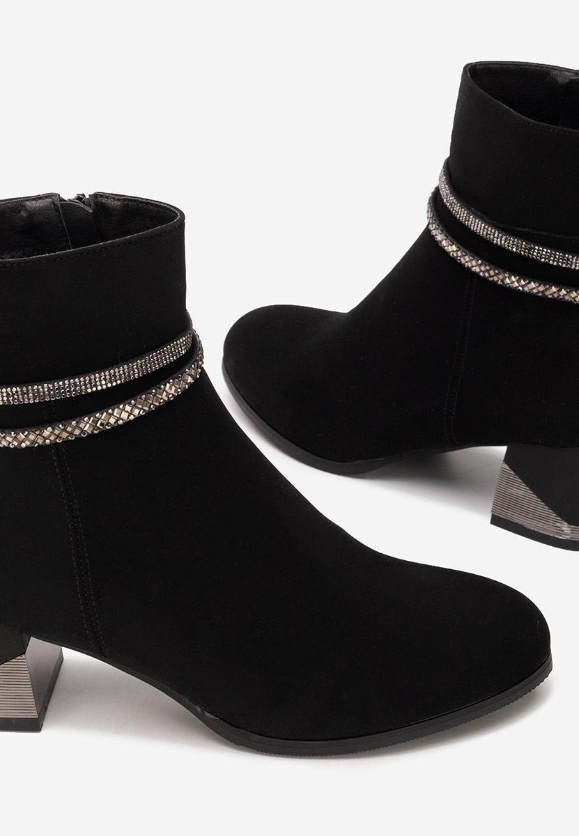 Bottines à gros talon noires Floravia