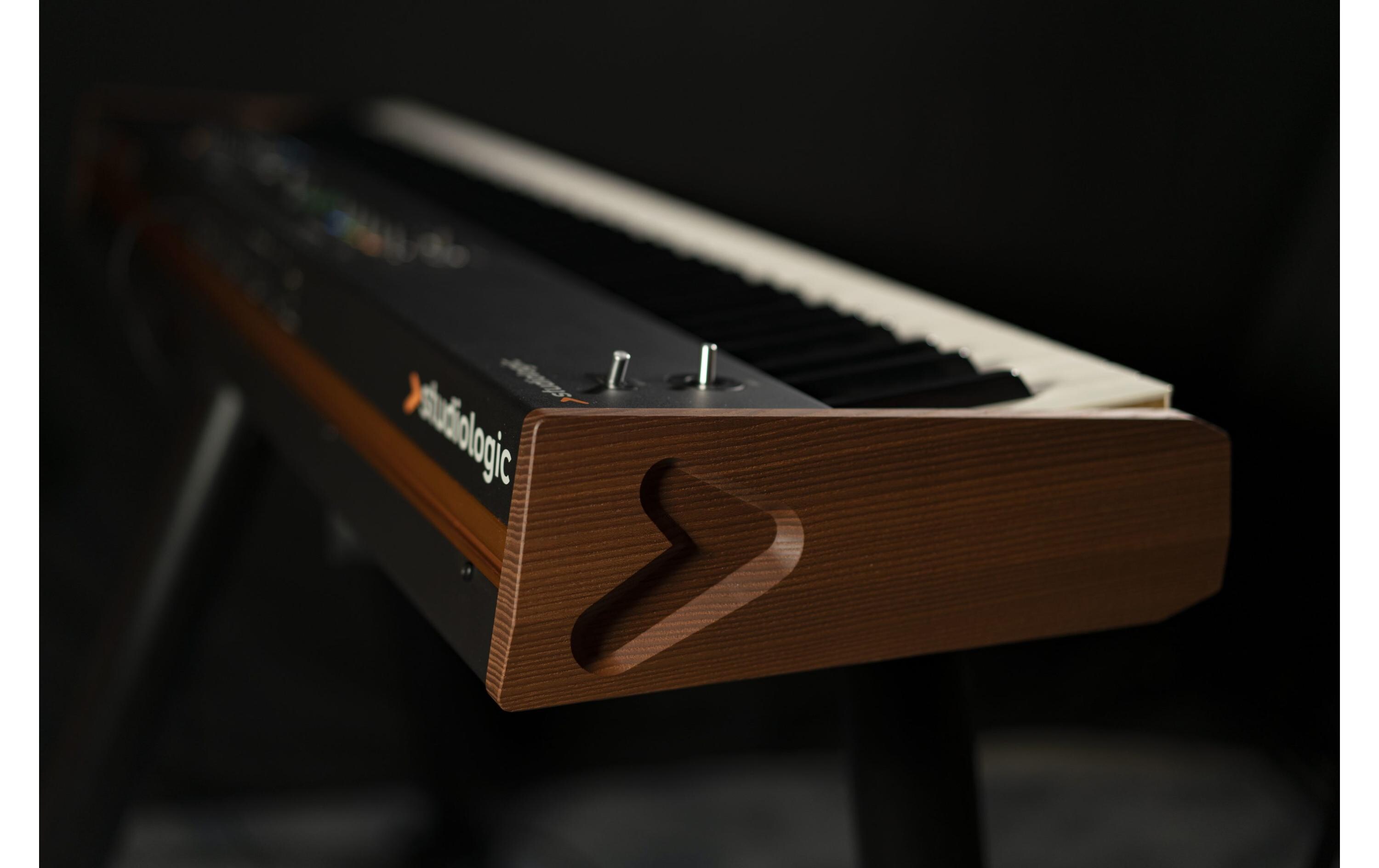 E-Piano Numa X Piano GT<br>Stagepiano mit High-End-Funktionen, Sounds und Effekten