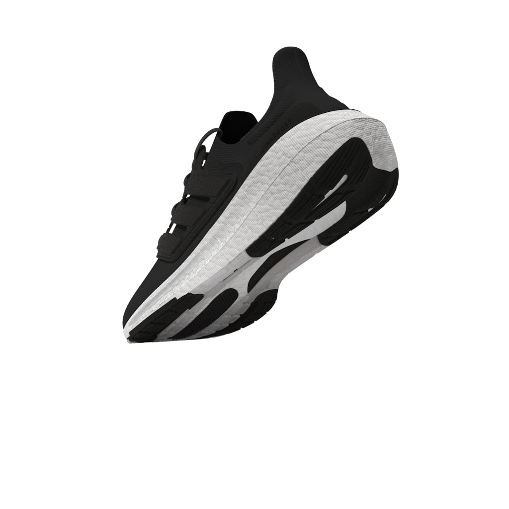 Adidas Ultraboost Light, Herre<br> Den letteste Ultraboost noensinne – maksimal komfort og ytelse!