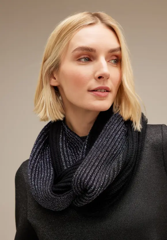 Loopschal mit Glanzeffekt - Black
